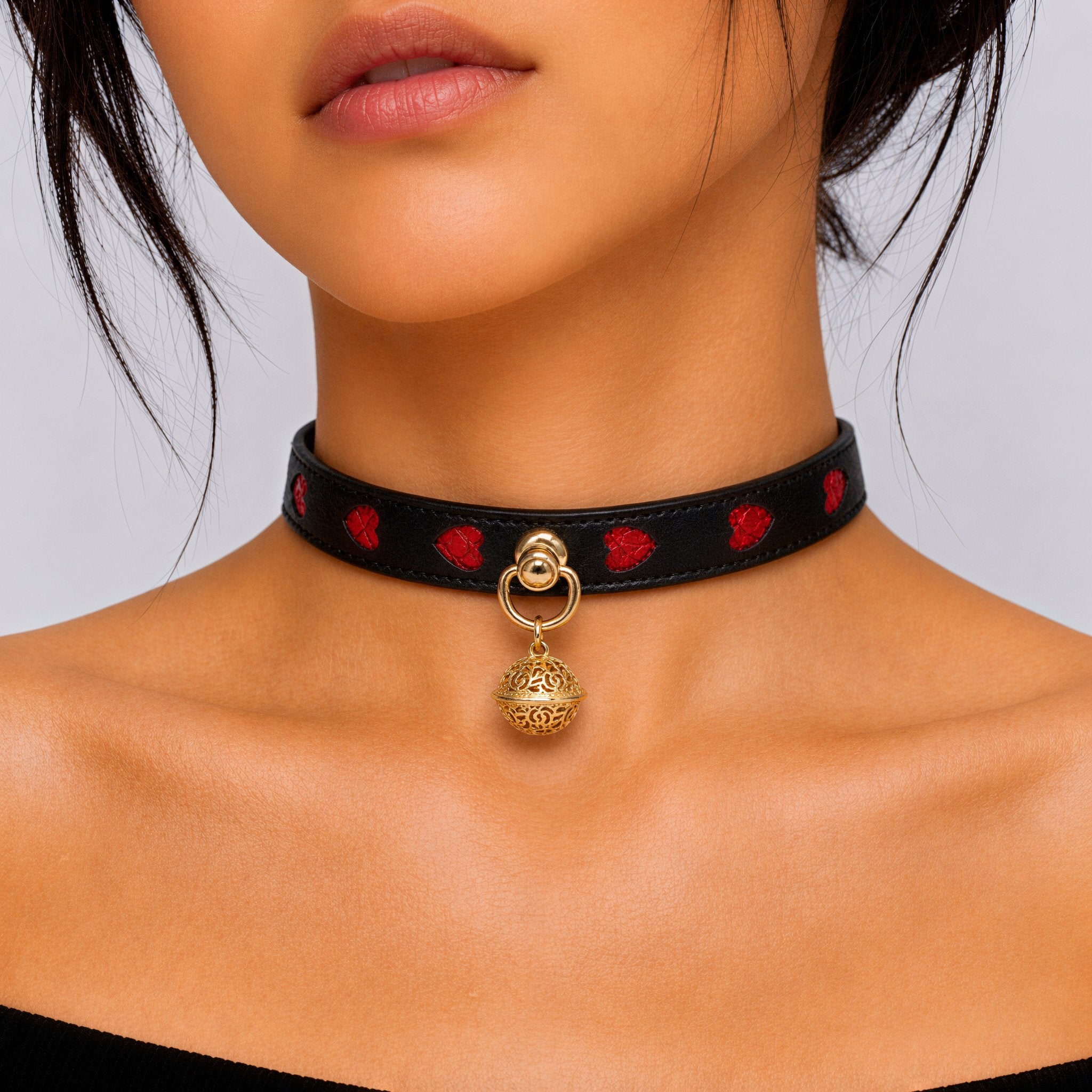 Black Heart Bell Choker
