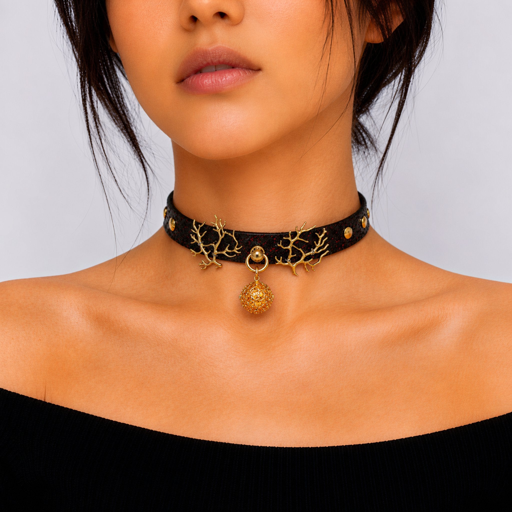 Dark Red Antler Lantern Chain Choker