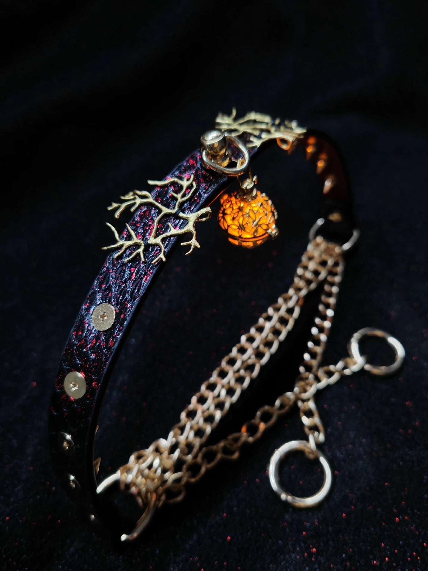 Dark Red Antler Lantern Chain Choker