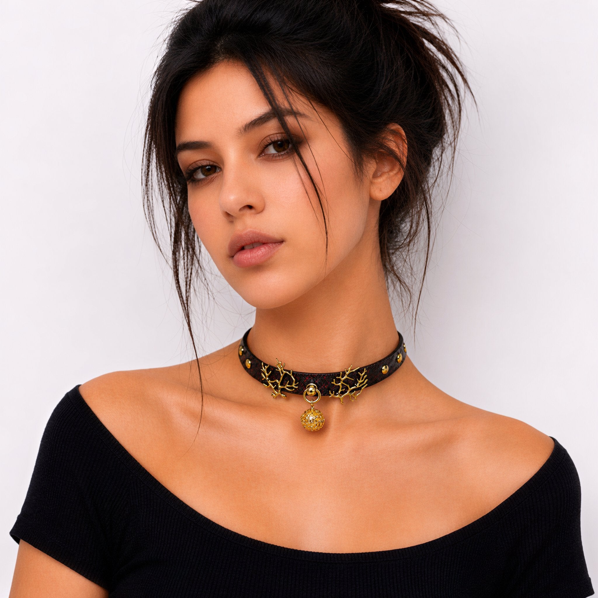 Dark Red Antler Lantern Chain Choker