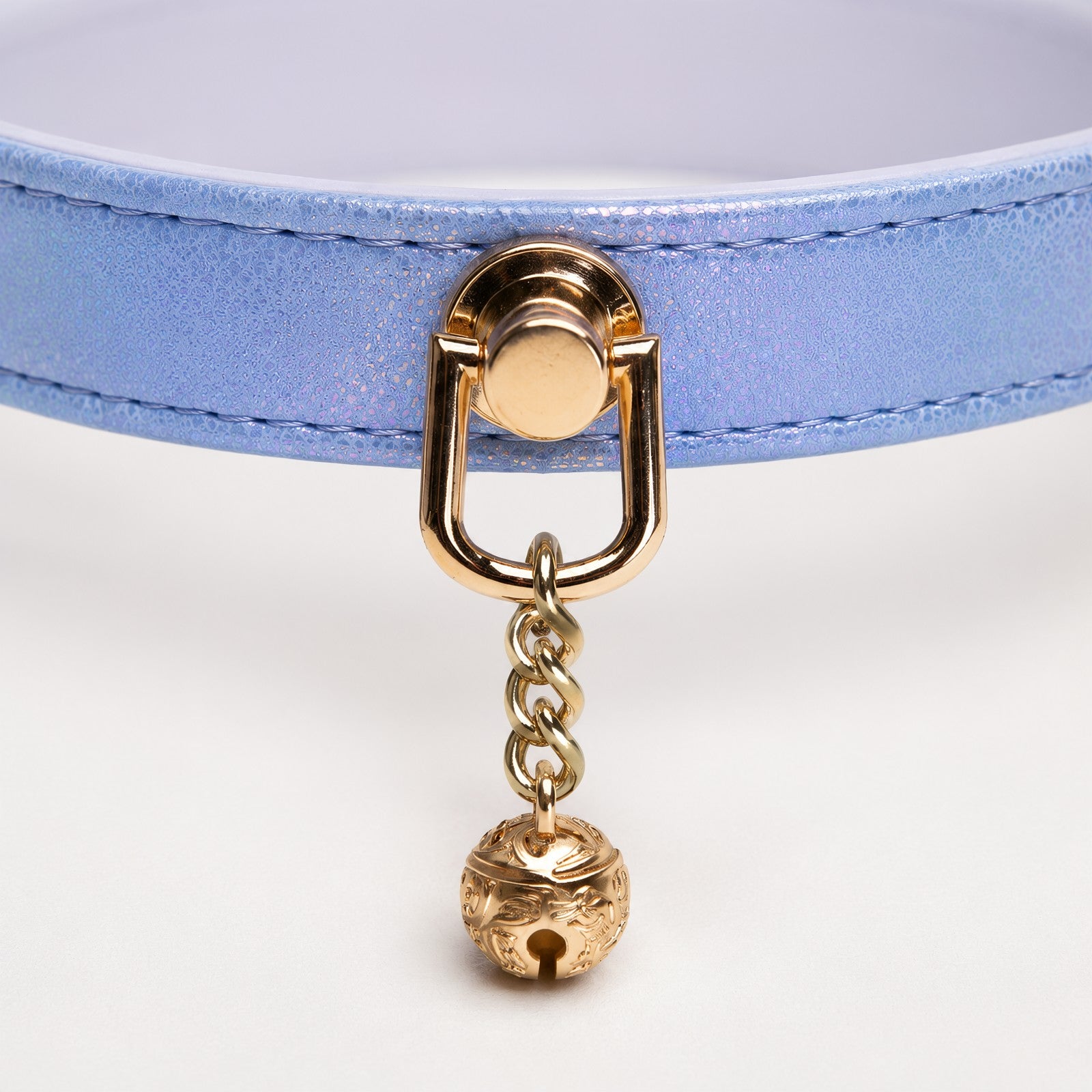 Holographic Pink Purple Snake-Scale Choker